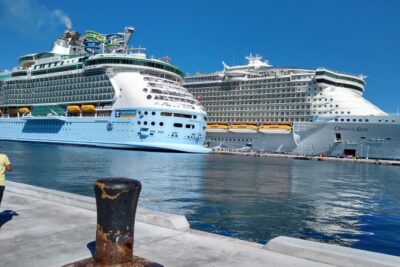 cruceros de royal caribbean en puerto de nassau