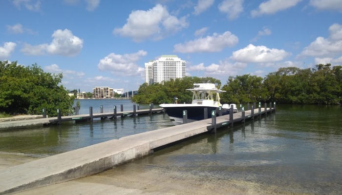 marina para pescar en bote en miami