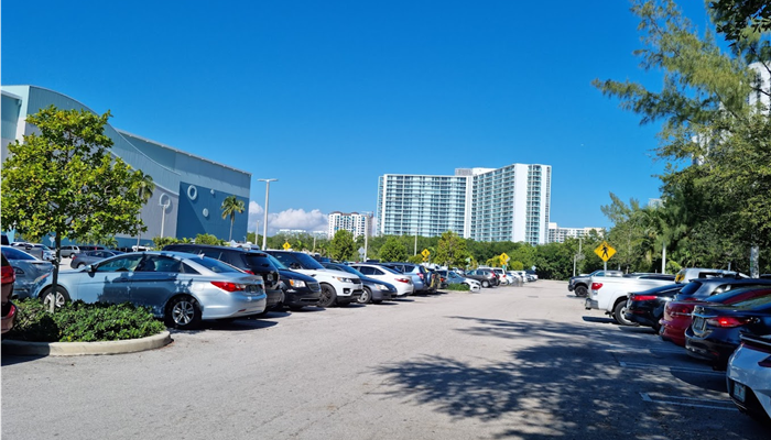 parqueo en haulover park de miami beach