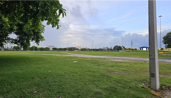 espacio abierto en tamiami park de miami